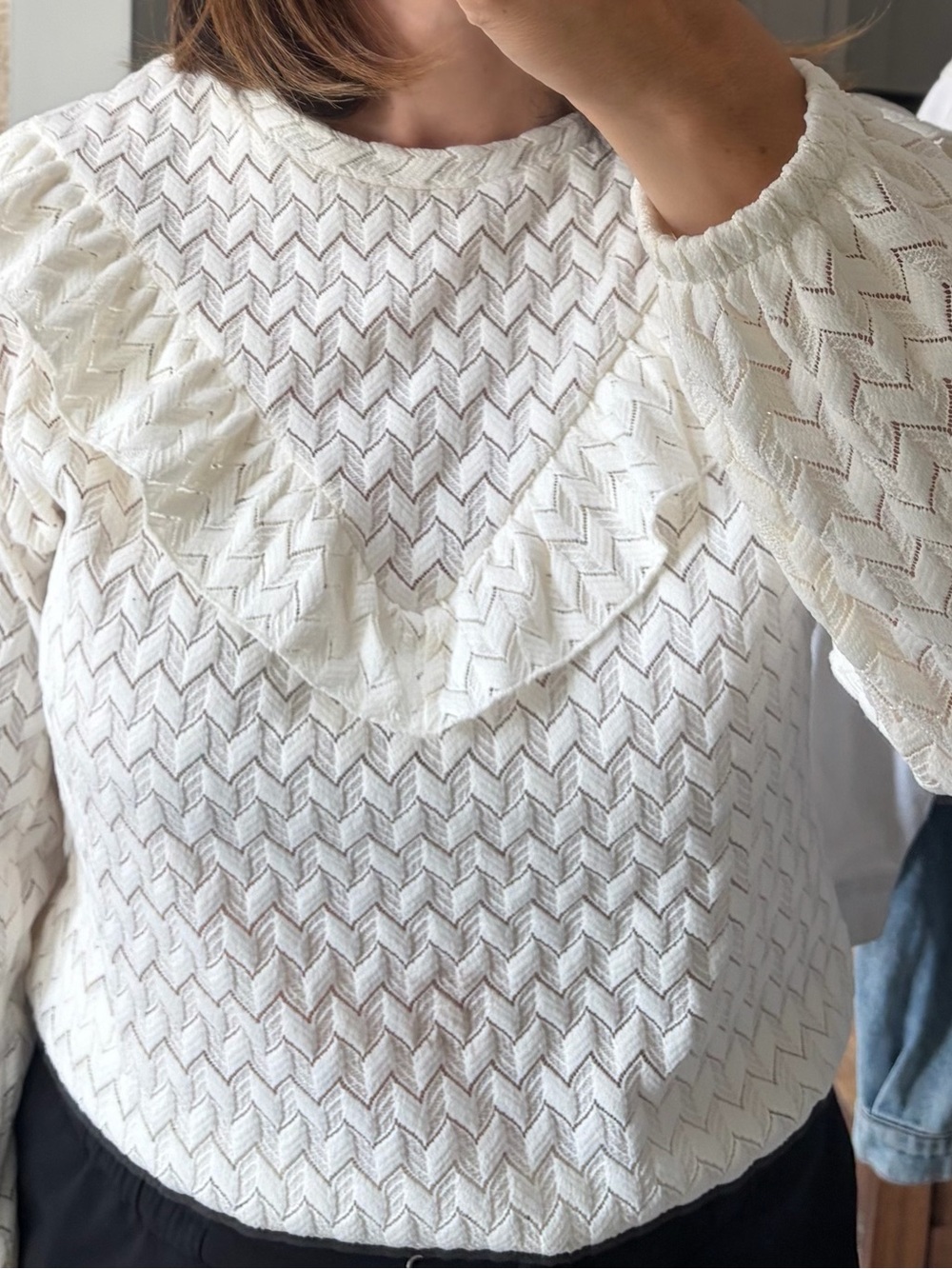 Women’s Cream Ruffle Chevron Knit Top